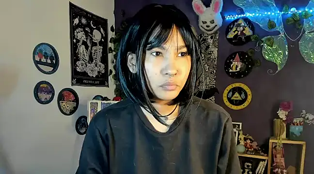 Mary Rosse1 online show from March 11, 2025, 9:56 am