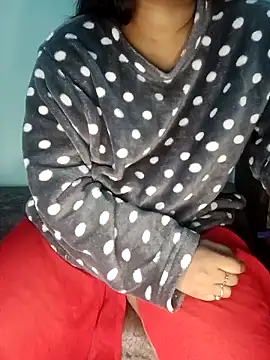 Sweet-Berry online show from February 13, 2025, 8:34 pm