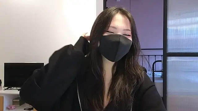 TammiLou online show from February 13, 2025, 4:32 am