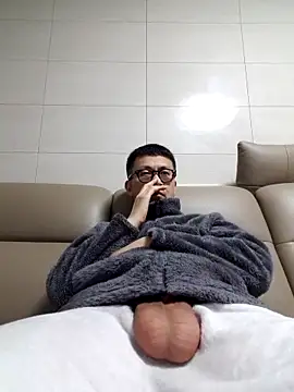 Ssk10N online show from February 15, 2025, 8:43 pm