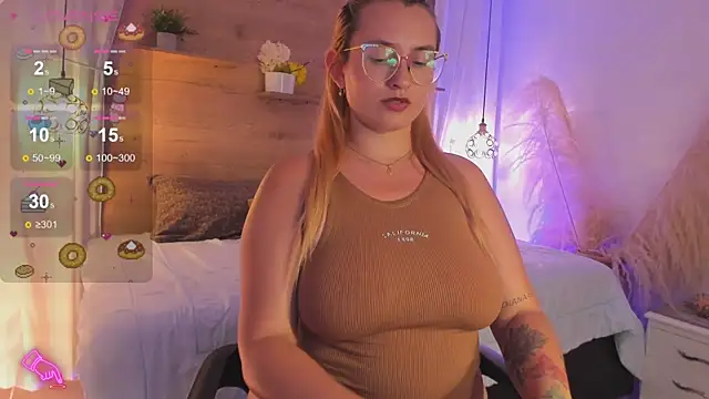 halaaa 1 online show from January 7, 2025, 10:52 pm