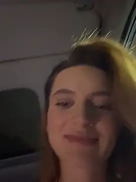 Snapshot of -AngelAri- chatting on February 5, 2025, 7:31 pm -AngelAri- online show from February 5, 2025, 7:31 pm