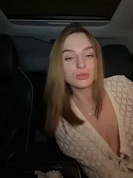 Snapshot of -AngelAri- chatting on February 9, 2025, 9:17 pm -AngelAri- online show from February 9, 2025, 9:17 pm