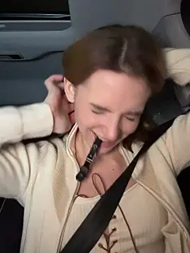 Snapshot of -AngelAri- chatting on February 12, 2025, 7:45 pm -AngelAri- online show from February 12, 2025, 7:45 pm