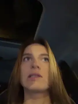 Snapshot of -AngelAri- chatting on March 4, 2025, 9:22 pm -AngelAri- online show from March 4, 2025, 9:22 pm