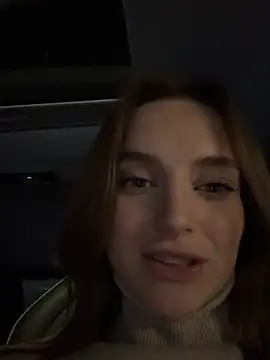 Snapshot of -AngelAri- chatting on March 6, 2025, 6:59 pm -AngelAri- online show from March 6, 2025, 6:59 pm