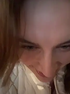 Snapshot of -AngelAri- chatting on March 7, 2025, 9:06 pm -AngelAri- online show from March 7, 2025, 9:06 pm