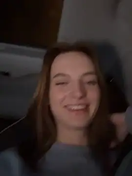 Snapshot of -AngelAri- chatting on March 9, 2025, 6:21 pm -AngelAri- online show from March 9, 2025, 6:21 pm