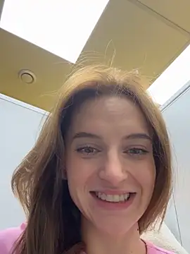 Snapshot of -AngelAri- chatting on March 15, 2025, 12:15 am -AngelAri- online show from March 15, 2025, 12:15 am