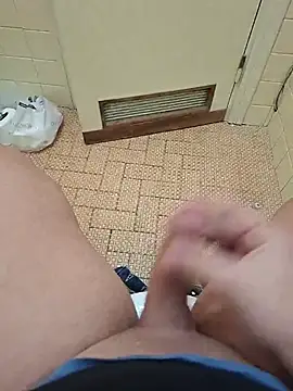 Frossi94 online show from November 17, 2025, 12:33 pm