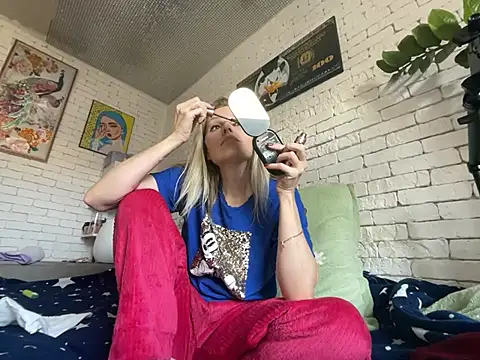 Angel girllovemy online show from February 13, 2025, 10:02 am