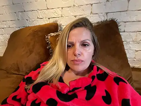 Angel girllovemy online show from March 4, 2025, 3:15 pm