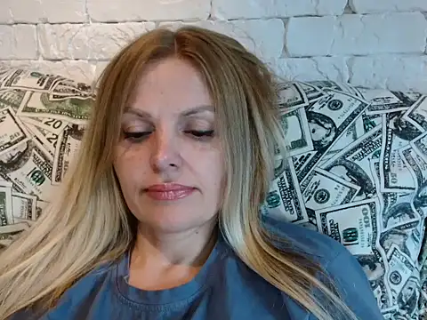 Angel girllovemy online show from October 1, 2025, 8:42 am