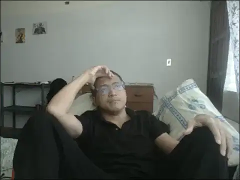 Snapshot of Mghty-cockl88 chatting on January 24, 2025, 2:19 pm Mghty-cockl88 online show from January 24, 2025, 2:19 pm