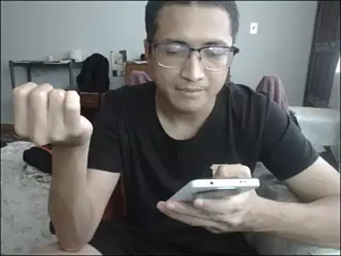 Snapshot of Mghty-cockl88 chatting on March 19, 2025, 12:56 pm Mghty-cockl88 online show from March 19, 2025, 12:56 pm