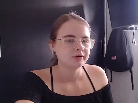 HellenMiyer1111 online show from January 18, 2025, 4:31 pm