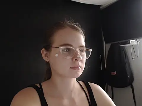 HellenMiyer1111 online show from January 19, 2025, 7:47 pm