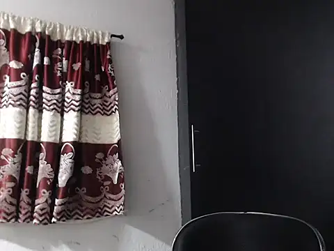 HellenMiyer1111 online show from March 10, 2025, 11:38 pm