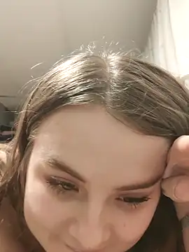 HellenMiyer1111 online show from October 5, 2025, 8:07 pm