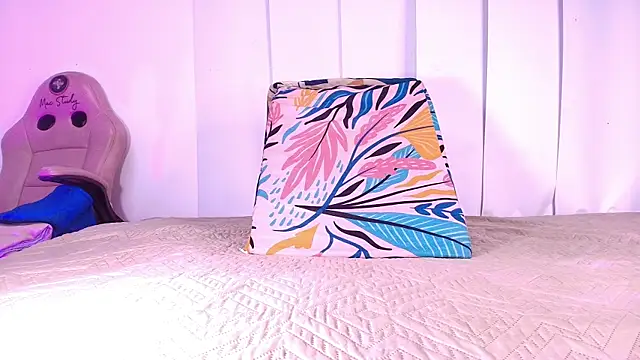 Snapshot of raven_lilith_ chatting on October 26, 2025, 3:12 am raven lilith online show from October 26, 2025, 3:12 am