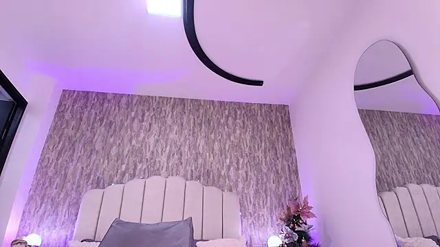 Snapshot of raven_lilith_ chatting on November 29, 2025, 3:20 am raven lilith online show from November 29, 2025, 3:20 am