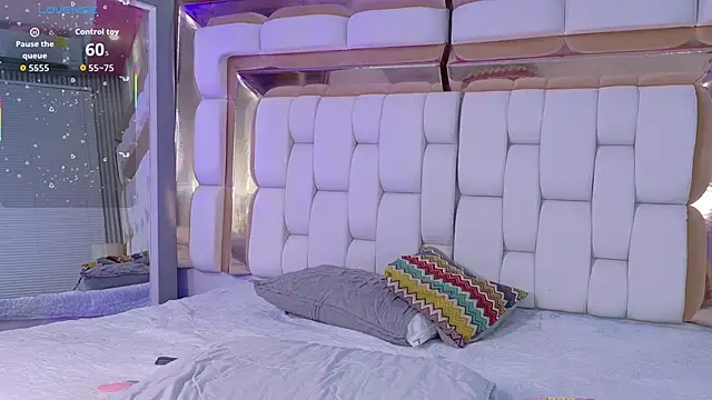 Snapshot of sexysistter chatting on September 20, 2025, 12:39 pm sexysistter online show from September 20, 2025, 12:39 pm