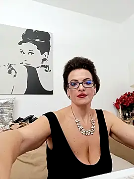 Snapshot of RebeccaNoble chatting on November 21, 2025, 8:07 pm RebeccaNoble online show from November 21, 2025, 8:07 pm