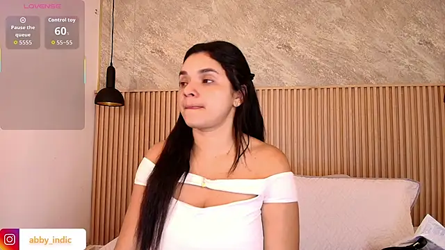 indi catalina online show from November 6, 2025, 12:28 pm