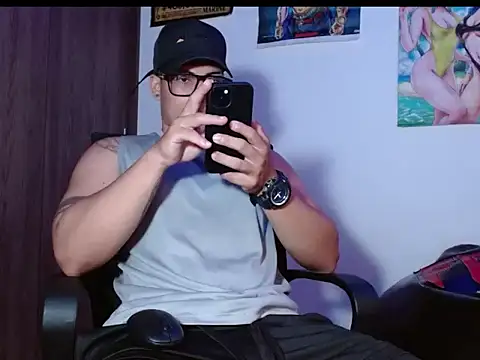 Snapshot of Danielsbigcum chatting on October 1, 2025, 6:14 pm Danielsbigcum online show from October 1, 2025, 6:14 pm