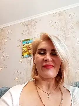 Snapshot of JennyOMay chatting on February 5, 2025, 4:06 am JennyOMay online show from February 5, 2025, 4:06 am