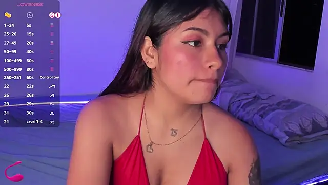 ChantalPetit online show from December 18, 2024, 1:26 am