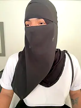 radiagazali online show from December 2, 2025, 4:57 pm