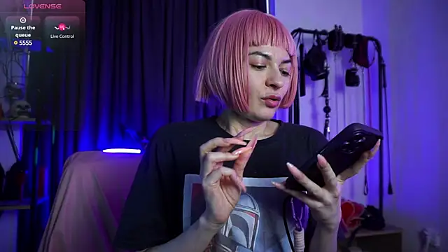 CyberXGoddess online show from February 14, 2025, 12:57 pm