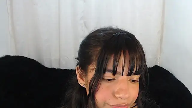 Snapshot of Liz_Galactic chatting on February 4, 2025, 7:07 am Liz Galactic online show from February 4, 2025, 7:07 am