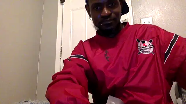 Snapshot of Maculine_Stayr chatting on December 20, 2025, 11:01 pm Maculine Stayr online show from December 20, 2025, 11:01 pm