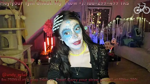 Snapshot of tinny_williams chatting on October 28, 2025, 9:39 pm tinny williams online show from October 28, 2025, 9:39 pm