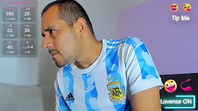 Snapshot of jhonyalzate2 chatting on January 12, 2025, 12:44 pm jhonyalzate2 online show from January 12, 2025, 12:44 pm