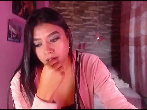 Snapshot of katrinawillff chatting on February 11, 2025, 9:09 am katrinawillff online show from February 11, 2025, 9:09 am