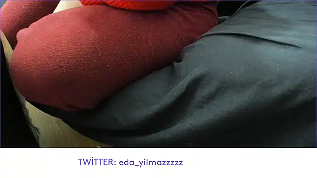 Snapshot of sexy_modelll chatting on February 10, 2025, 12:29 pm sexy modelll online show from February 10, 2025, 12:29 pm