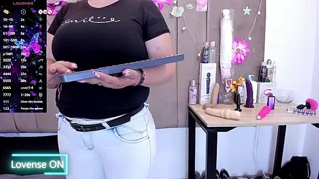 Snapshot of Zaly_mature chatting on September 13, 2025, 2:00 am Zaly mature online show from September 13, 2025, 2:00 am