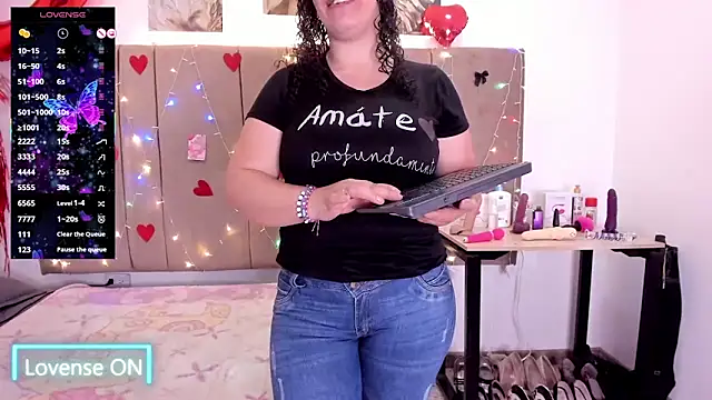 Snapshot of Zaly_mature chatting on November 6, 2025, 1:17 am Zaly mature online show from November 6, 2025, 1:17 am