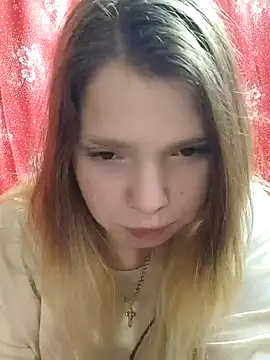 Snapshot of Zuli_Kiska chatting on December 11, 2024, 9:12 pm Zuli Kiska online show from December 11, 2024, 9:12 pm