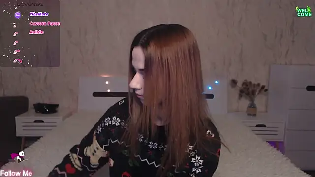 Snapshot of ItsAlisia chatting on February 9, 2025, 6:33 am ItsAlisia online show from February 9, 2025, 6:33 am