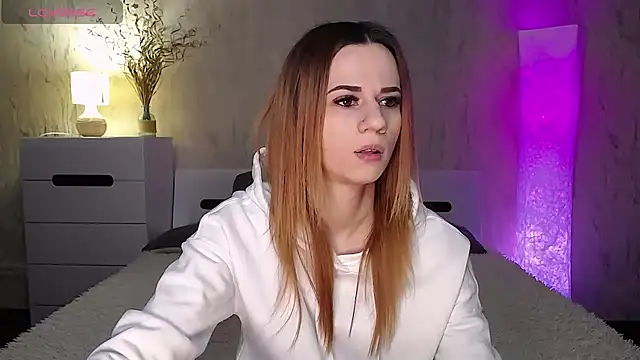 Snapshot of ItsAlisia chatting on February 15, 2025, 1:38 pm ItsAlisia online show from February 15, 2025, 1:38 pm