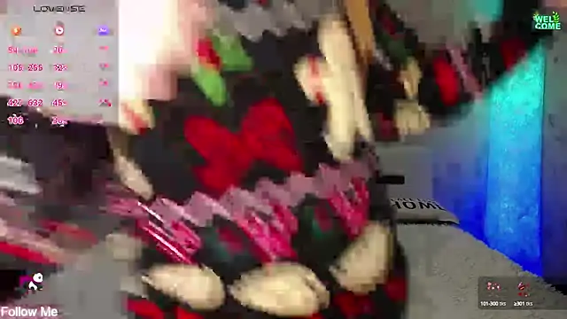 Snapshot of ItsAlisia chatting on February 18, 2025, 1:00 pm ItsAlisia online show from February 18, 2025, 1:00 pm