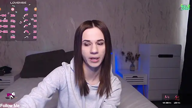 Snapshot of ItsAlisia chatting on March 18, 2025, 6:36 am ItsAlisia online show from March 18, 2025, 6:36 am