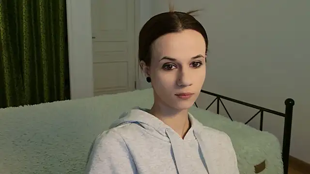 Snapshot of ItsAlisia chatting on September 28, 2025, 5:46 am ItsAlisia online show from September 28, 2025, 5:46 am