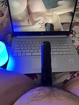 Snapshot of mushkimeow chatting on November 2, 2025, 12:35 am mushkimeow online show from November 2, 2025, 12:35 am