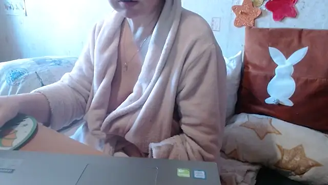 QueenLana online show from February 11, 2025, 1:30 pm