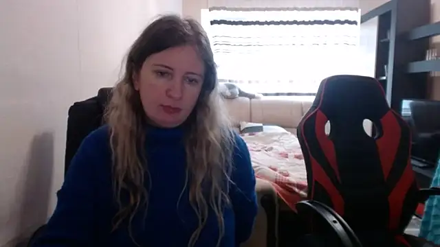 PeterAndJen online show from March 15, 2025, 10:03 am